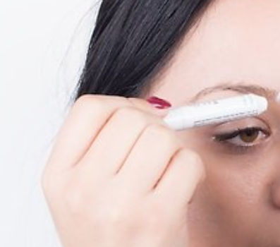 How to Wax Your Eyebrows at Home